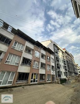 Teyyaredüzü Mahallesinde 3+1 Uygun Fiyatlı Acil Satılık Daire