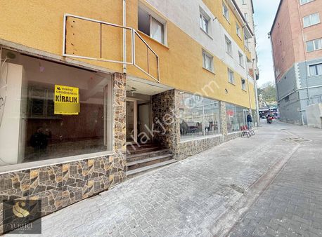 Yurtiçi Gayrimenkul'den Perşembe Pazarı Civarı 65m² Dükkan