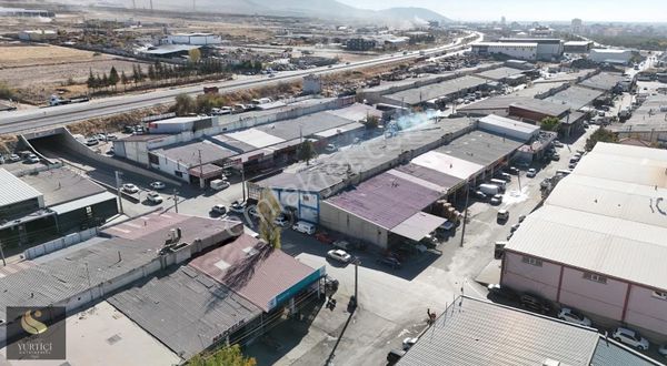 Yurtiçi Gayrimenkul'den Ata Sanayi'de 240m² Asma Katlı Dükkan