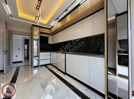 Kardeşler'den Yepyeni Bir Proje Katta Ful Yapılı 3+1 Seçenekler