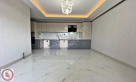 Keçiören Hisar Mahallesinden Full Yapılı Teras Balkonlu 4+1