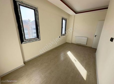 Talas Mevlana'da Hulusi Akar Cad. Üzeri Sıfır Lüks 2.5+1 Daire