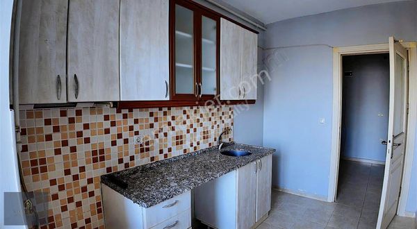 Nova Realty'den Toki 3'üncü Etap Göl Manzaralı Ara Kat