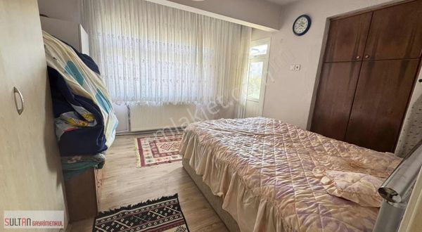 Sultan Gayrımenkul'den Sultanorhan Mh Eşyalı 2 + 1 Orta Kat