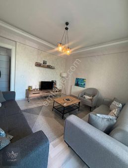 Wiston Yanı Kiralık Giriş Katı Masrafsız Oturuma Hazır 2+1