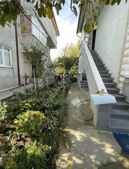 Emlakçe G.y.m Den Aşagı Kirazcada Kiralık 3+1 Daire