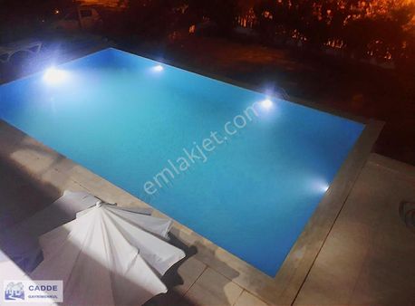 Özel Havuzlu Manzaralı Eşyalı Kilimalı 5+2 İki Tapulu Villa