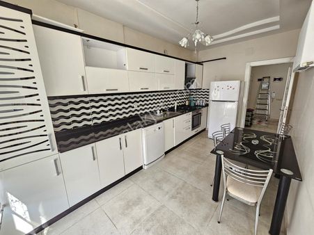 Ayalp'den Mücahitler'de Merkezi Konumda Eşyalı,bakımlı,daire