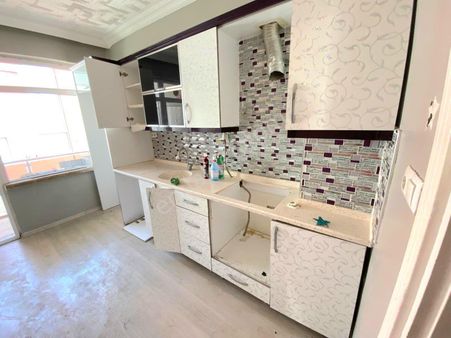 Furkan Emlaktan Bahçelievler Mh. 2+1 4.kat 110m2 Balkonlu Dış Cepheli Masrafsız Fırsat Daire