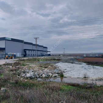 Kapaklıda Karaağaç Sanayide Satılık