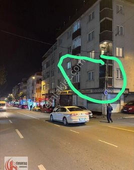 İstanbul Esenler Tuna Mahallesinde Cadde Üzerinde Kiralık Full Eşyalı 3+1 Daire