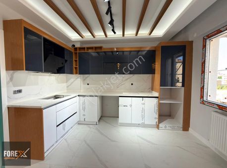 Talas Bahçelievlerde Ayrı Mutfaklı Satılık 2,5+1 Sıfır Daire