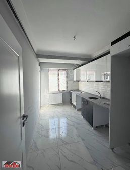 Delfa Yapıdan Kapkalı Da İskanlı Asansörlü Süper Daire