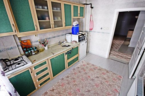 Aktif'ten Akçay'da Barbekülü Arakat Geniş Balkonlu Satılık Ayrı Mutfaklı Geniş 3+1 Daire