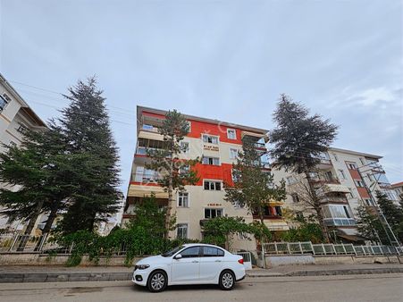 Sincan Gaziosmanpaşa Mahallesinde Satılık 3+1 Daire