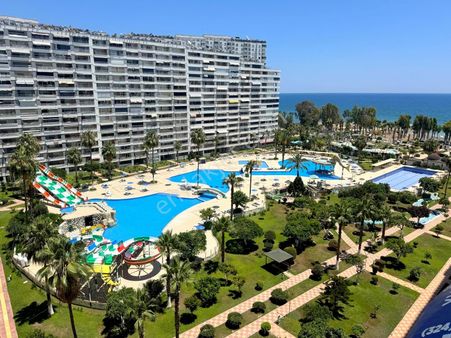 Remax Toros'tan Tömük'te Sıfır Deniz Aquaparklı Eşyalı 1+1