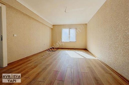 Kod 3270 Yunusemre Mah. Oturuma Hazır Ara Kat 2+1 Daire