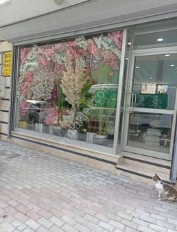 Mahmutbey'de Kiralık 150 M2 Depolu Dükkan İskanlı Yeni Binada