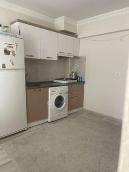 Tetik Emlak’tan İsabeyli Mahallesi Satılık Eşyalı 2+1 Daire