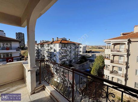 Premıum'dan Selçuklu Mahallesinde Kiralık Daire