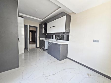 Merkezi Lokasyonda G.odalı E.banyolu Limitsiz Kredi İmkanı 3+1