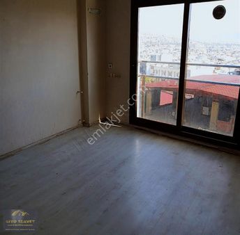 Muhittin Erener Mahallesi 2+1 Ara Kat Kiralık Daire