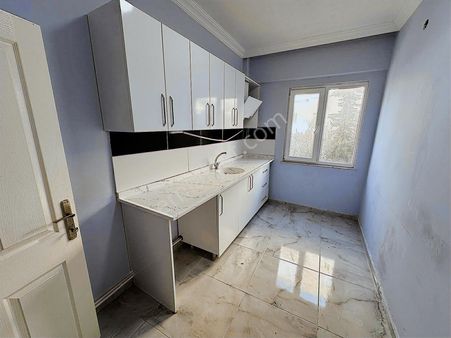 Eğitim Araştırma Karşısı Ofise De Uygun Kiralık Daire