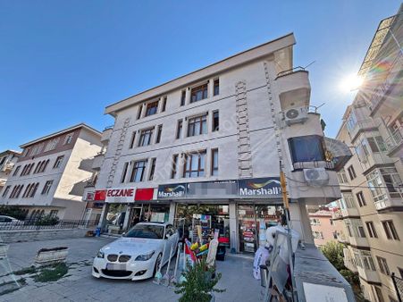 3+1 Etlik Caddesi Üzeri Merkezi Konumda Manzaralı Geniş Daire