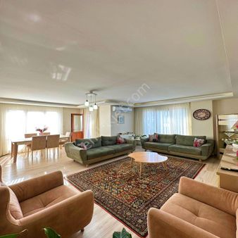 Beylikdüzü Marmara Mahallesin'de Satılık 3+1 Kısa Katlı Güney Cephe Daire Fırsatı