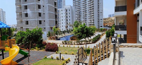 Ayaş Sultan Koyunda 2×1 Luks Dayire Satlıktır