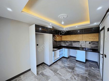 Akdoğanlardan İskanlı Güney Cephe Teraslı Lüx 2+1 Yüksek Giriş