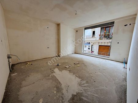 Yatırım'dan Çınar'da Minibüs Cad. Yakın Konum*katta Sıfır Ön 1+1