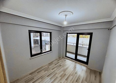 Altıeylül Nef Üniversite Bölgesinde Satılık 2+0 Daire