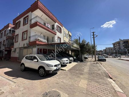 Cadde Üzeri Bir Çok İşe Uygun Satılık Dükkan