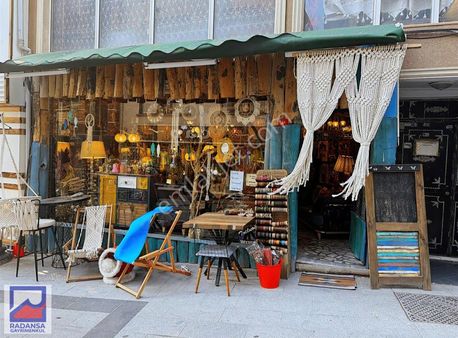 Silivri Merkez Satılık Bodrum+2 Katlı Düz Giriş Dükkan