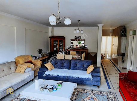 Taşyaka Kesikkapı'da Satılık Daire Geniş 3+1