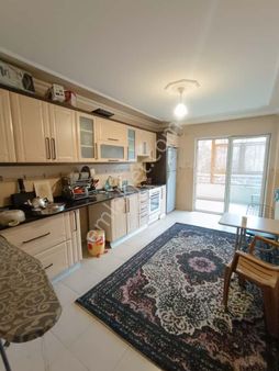 Babacandan Ulubatlı'da Doğalgazlı-parkeli-asansörlü 4+1 Daire