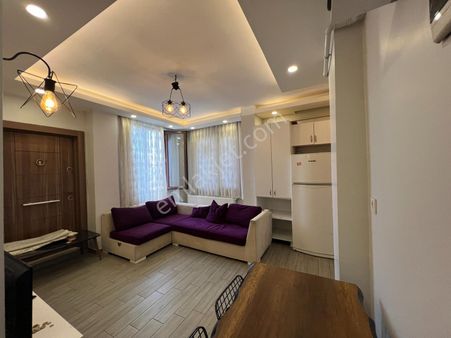 Kağıthane Metro 2dk Yürüme Mesafesinde Full Eşyalı 1+1 Daire
