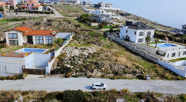 Foçaköy'de Satılık 2 Villalık Arsa