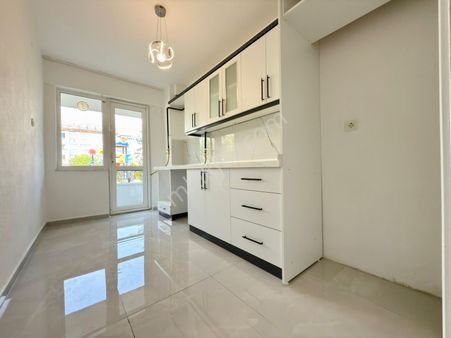 Yükselden Altınkumda Satılık Ön Cephe Ayrı Mutfak Satılık 2+1 Lüx Daire