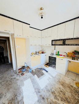 Konyaevim'den Sancak İtfaiye Civarı Arakat Geniş Satılık Daire