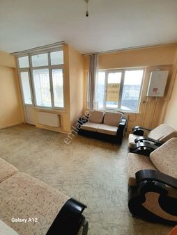 Işıklar Mah.de Satılık 2+1 Kombili Daire