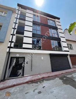 Acil Satılık Emek Mahallesi'nde 3+1 Arakat Satılık Lüks Daire