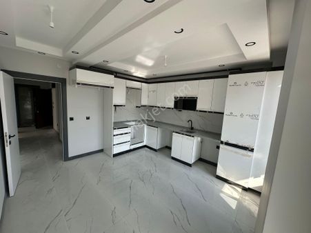 71 Evlerde 2+1 Ebeveyn Banyolu Satılık Sıfır Daire