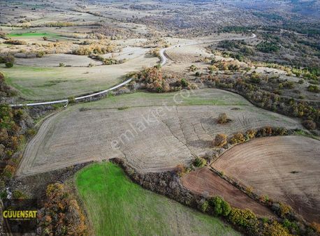 Merkez Erikler Köyünde Asfalt Boyu Fırsat Arazi