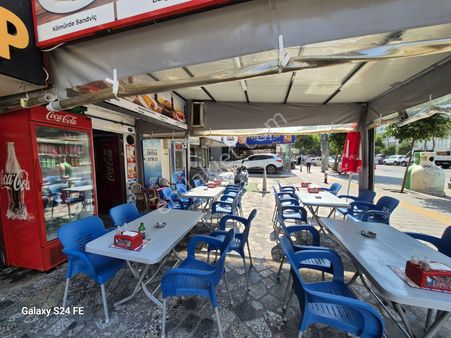 İnönü Caddesi Üstü Çok Karlı Devren Sandviç Ve Döner Büfe
