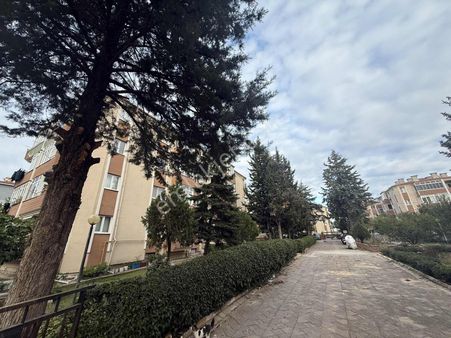 Mrt Gayrimenkul'den Yuvam Kent Sitesinde Satılık 3+1 Daire