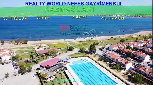 Rw Nefes'ten; Muhteşem Konumda, Denize Sıfır Villa