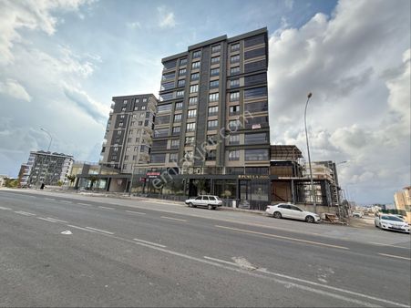 Burhan Kılınç’dan Acil Satılık 4+1 Ultra Lüx 4 Adet Banyo Havuz, Savuna