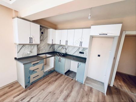 Baran Emlaktan Cami Mahallesinde Satılık Daire